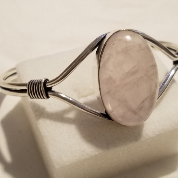 🌺BOGO*Vintage Pink Quartz Silver Cuff - Picture 4 of 8